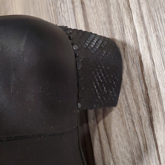 Dolce Vita Mos Del Onyx Snake Heel Ankle Boots Size 9 - Picture 5 of 9